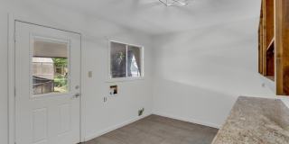 1803 Bluebonnet Gallery 16