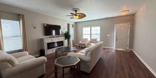 Exclusively Offered By Muse Realty Rentals, LLC Exclusively Offered By Muse Realty Rentals, LLC Gallery 7