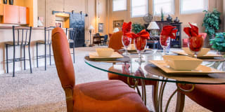 Sycamore Place Gallery 9