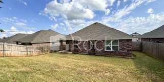 Beautiful 3 Bedroom Home in Azalea Farms in Noble Gallery 4