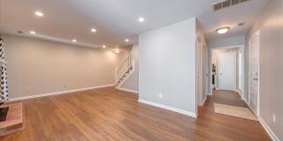 225 Twin Oaks Place Gallery 12