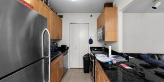 400 North Lasalle St Gallery 7