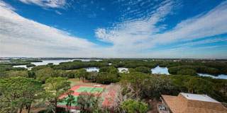 Charming 2BR Condo in Saint Petersburg Gallery 31
