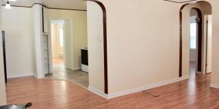 Charming Old North End Rancher Gallery 15
