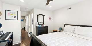 Stunning 2 Bed, 2.5 Bath Home in the Heart of Fishtown! Gallery 22