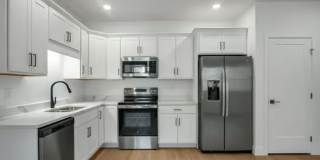 1309 N Bridge Street Gallery 3