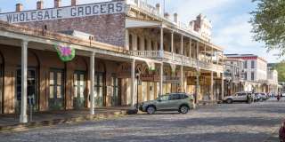 The Strand Gallery 81