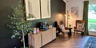 Green Arbor Gallery 38
