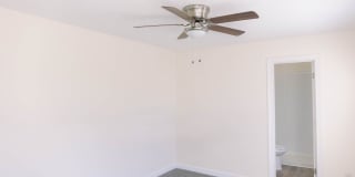 4426 Gold Flower Loop - 3D2 Gallery 6