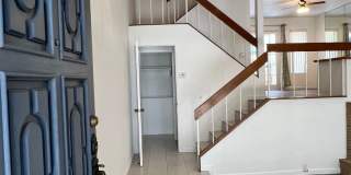 Spacious 2 Bedroom 2-1/2 Bathroom Townhome with 2-car garage in La Jolla near UCSD Gallery 15