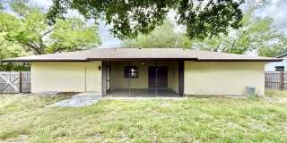 2445 East Burr Oak Court Gallery 54