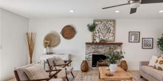 Modern Comfort Meets Coastal Living Modern Comfort Meets Coastal Living Gallery 4