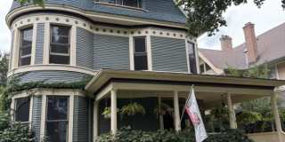 1232 Hinman Avenue Gallery 1