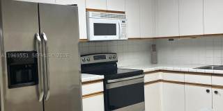 3530 Mystic Pointe Dr Gallery 4