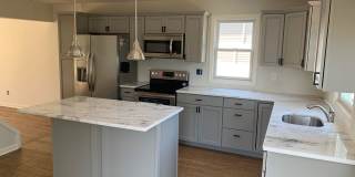 1487 Wesley Place Gallery 1