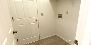 Convenient Eastside location on cul-de-sac Gallery 34