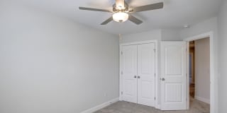 3/2.5 Townhome Close to Southpoint w/ Garage! Gallery 23