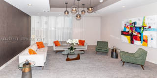 9225 Collins Ave Gallery 9
