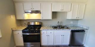 Sierra Oaks Gallery 1