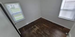 2038 Copeman Boulevard Gallery 11