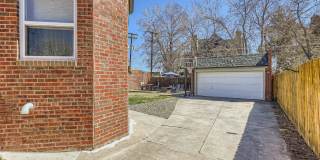 Available NOW! Fully Furnished 4 Bedroom 2 Bath Beautiful Home in Denver! Gallery 25