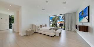 420 N Hibiscus Dr Gallery 16