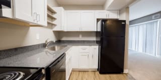 7 Pointe Apartments Gallery 2