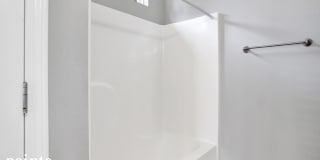 2147 Henrietta Fulford Pl Apt 2 Gallery 17