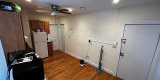 Great 2 bedroom Available 6/1 Gallery 7