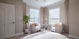 Jackson Hill Gallery 4