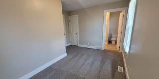 2 Bedroom, 2 Bathroom Home with large garage! Gallery 8