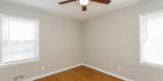 10505 East 79th Street Gallery 4