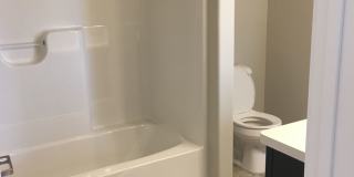 4 Bed 2 Bath Single Family Home Gallery 9