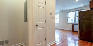 1429 POPLAR Street Gallery 3