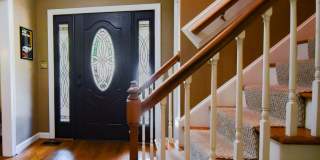 2 Weeks Free Rent~4 Bedroom 2.5 Bathroom With A Large Deck and 2 Car Garage! Near Methodist University Gallery 4