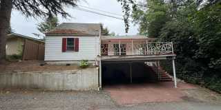 Old Ballard Craftsman House with Large Yard! Gallery 1