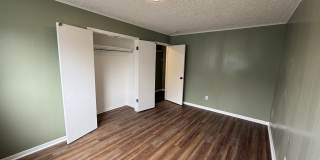 122 Hathaway Street Gallery 1