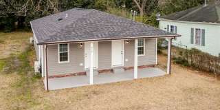 Completely Remodeled One Bedroom Home! Gallery 4