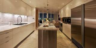 1643 Brickell Ave Gallery 12