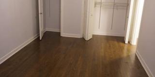 422-24 West Melrose St. Gallery 9