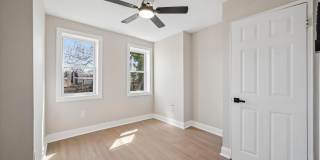 40 W REGER Street Gallery 11