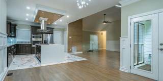 3924 Ashford Dunwood Road NE Gallery 13