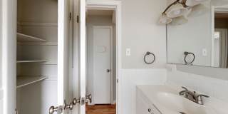 South Majestic Gallery 32