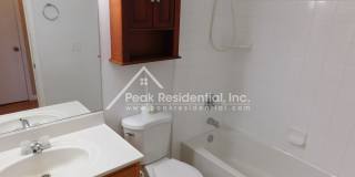 Updated 2bd/1ba North Highlands Duplex with Garage Gallery 12