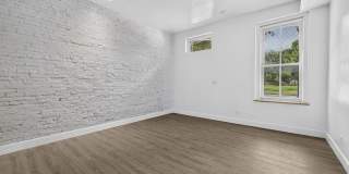 1704 S Tucker Blvd Gallery 5