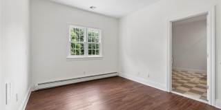 122 Helen Court Gallery 24