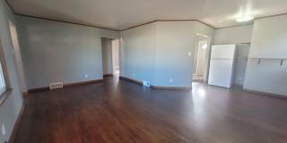 4 Bedroom, 2 Bathroom Home with Garage! Gallery 3