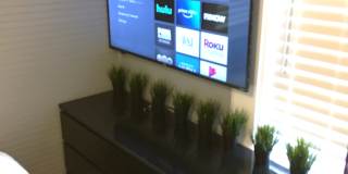 304 North Keech Street - Room 4 Gallery 5