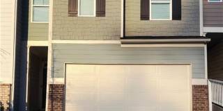 Beautiful Townhouse in Oakwood! Gallery 1