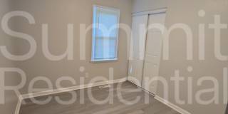 5700 East 40th Street Gallery 12